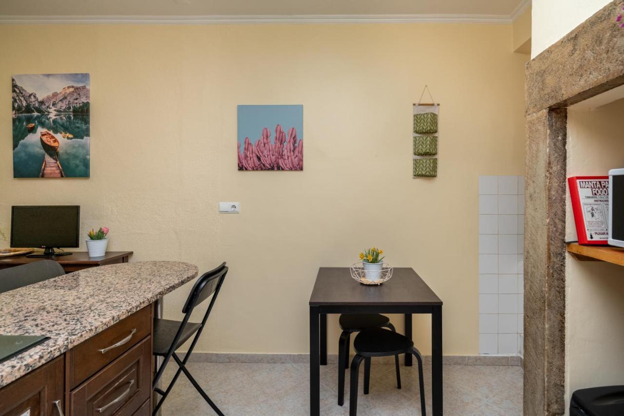 Cozy One Bedroom Apt In Historic Location - Carmo Лісабон Екстер'єр фото